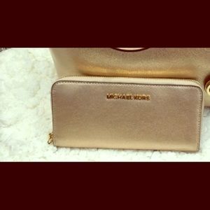 Michael Kors Gold wallet